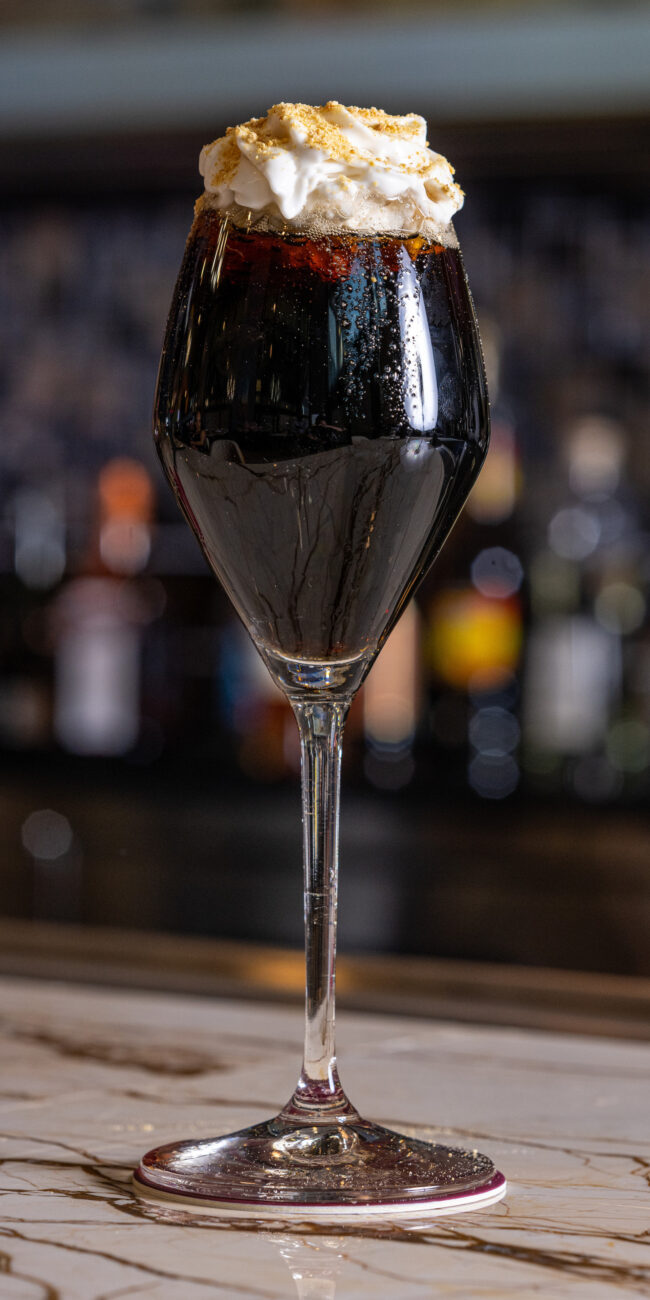 Rosé Champagne Bar - Black Velvet